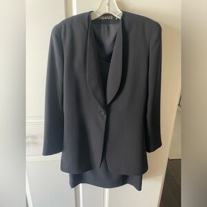 Tahari sleveless shell dress with black overcoat